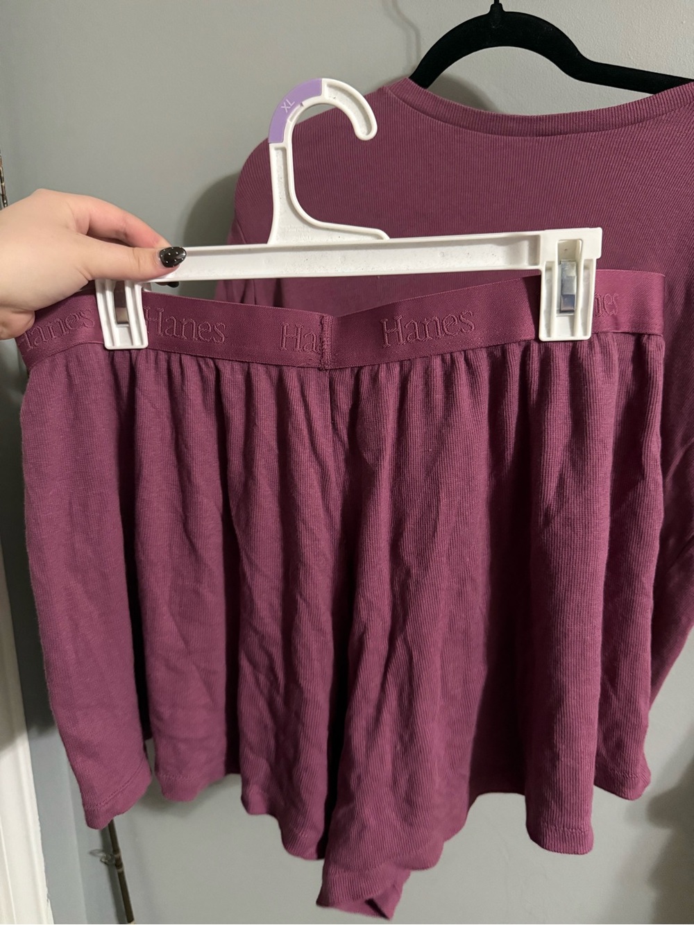 Hanes Women's Mauve Short Sleeve Top and Short set - Picture 2 of 3
